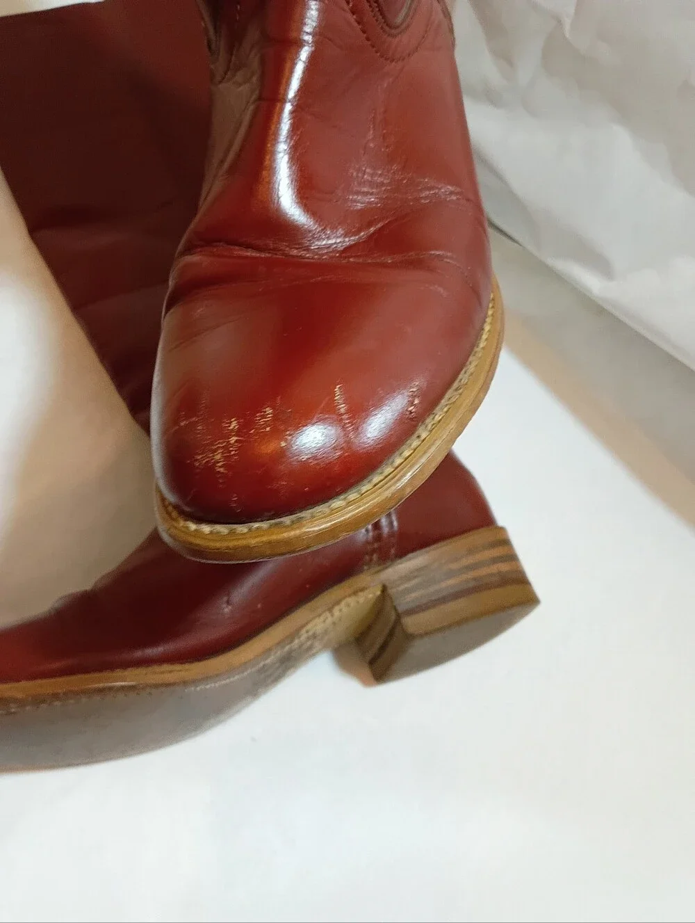 VTG Women's FRYE Campus Red Distressed Grail  60's Or  70's  Size 7B Read